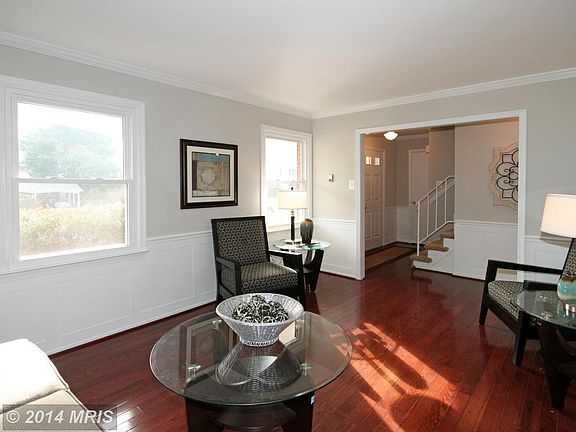 3rd image of 4751 Carterwood Dr