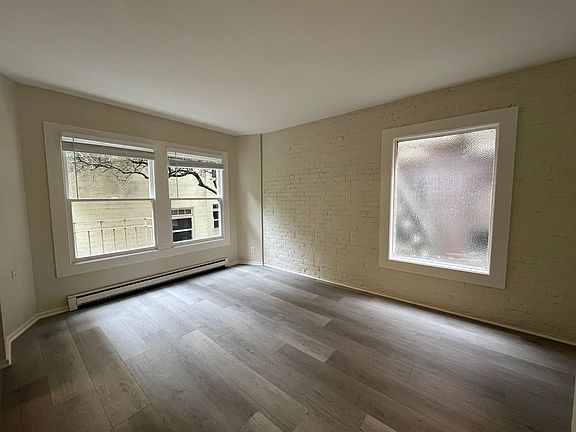 4th image of 726 Bush St APT 305