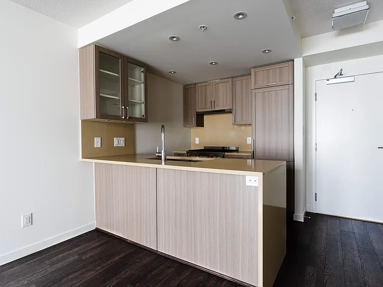 5598 Ormidale St — Photo 3