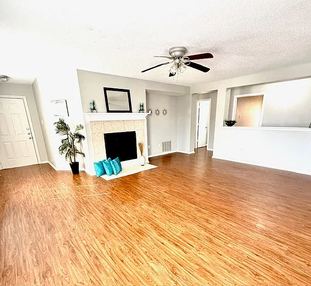 4 bed, 2.0 bath, 1666 sqft, $2,150 — Photo 2