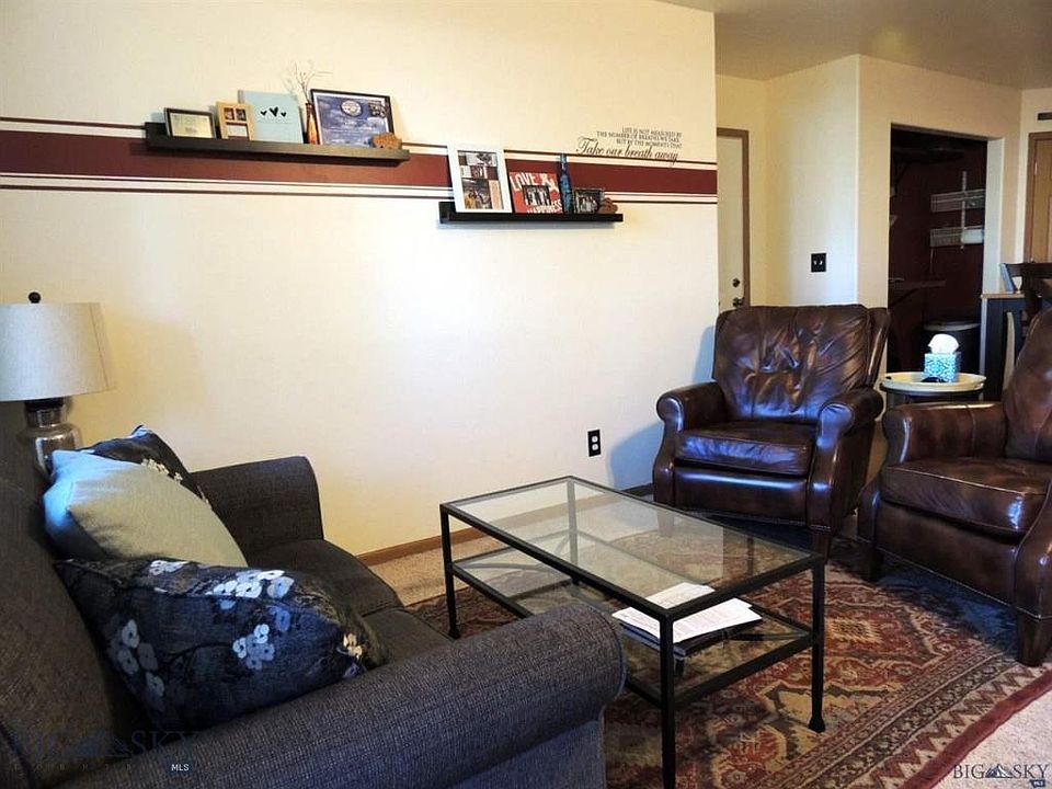 2nd image of 111 N Shore Dr