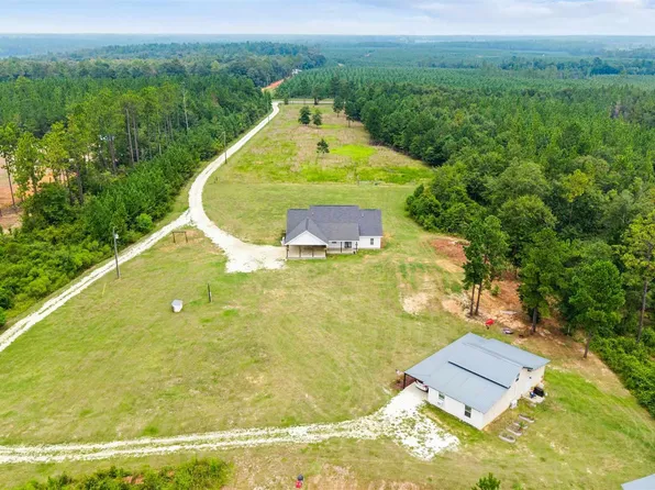 3697 Highway 168, Century, FL 32535