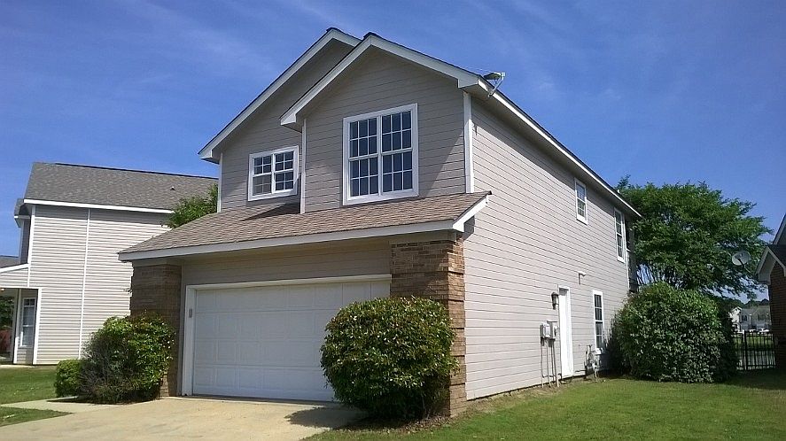 1st image of 451 Kirk Cauldy Drive