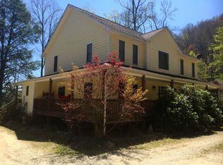 79 Labor Day Dr, Sylva, NC 28779