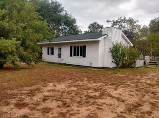 10146 McKenna Rd, Hubbardston, MI 48845