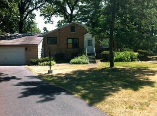 9625 N Oak Ln, Des Plaines, IL 60016