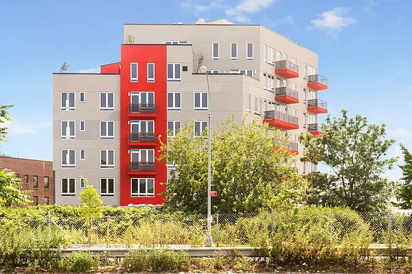 Rented by EXR | media 1