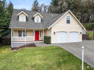 4465 SE Scenic View Ln, Port Orchard, WA 98367