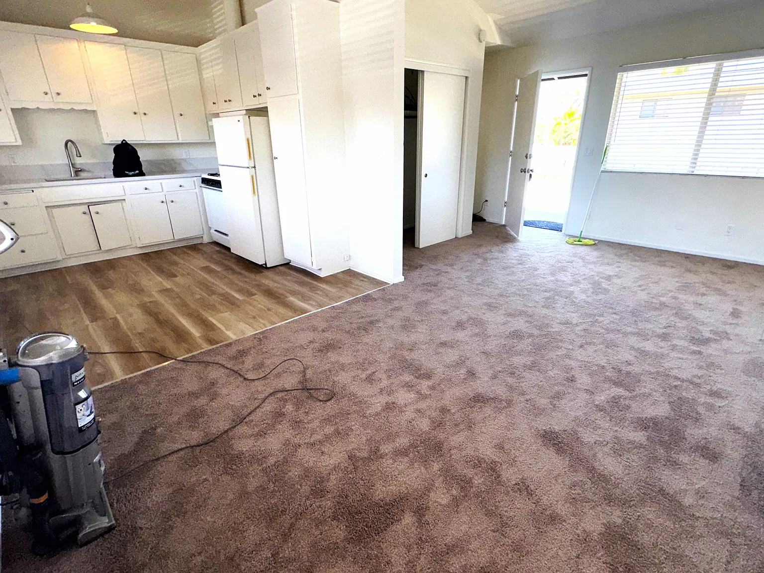 Studio, $2,195 — Photo 2
