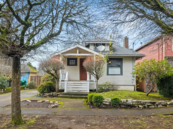 7431 N Stockton Ave, Portland, OR 97203