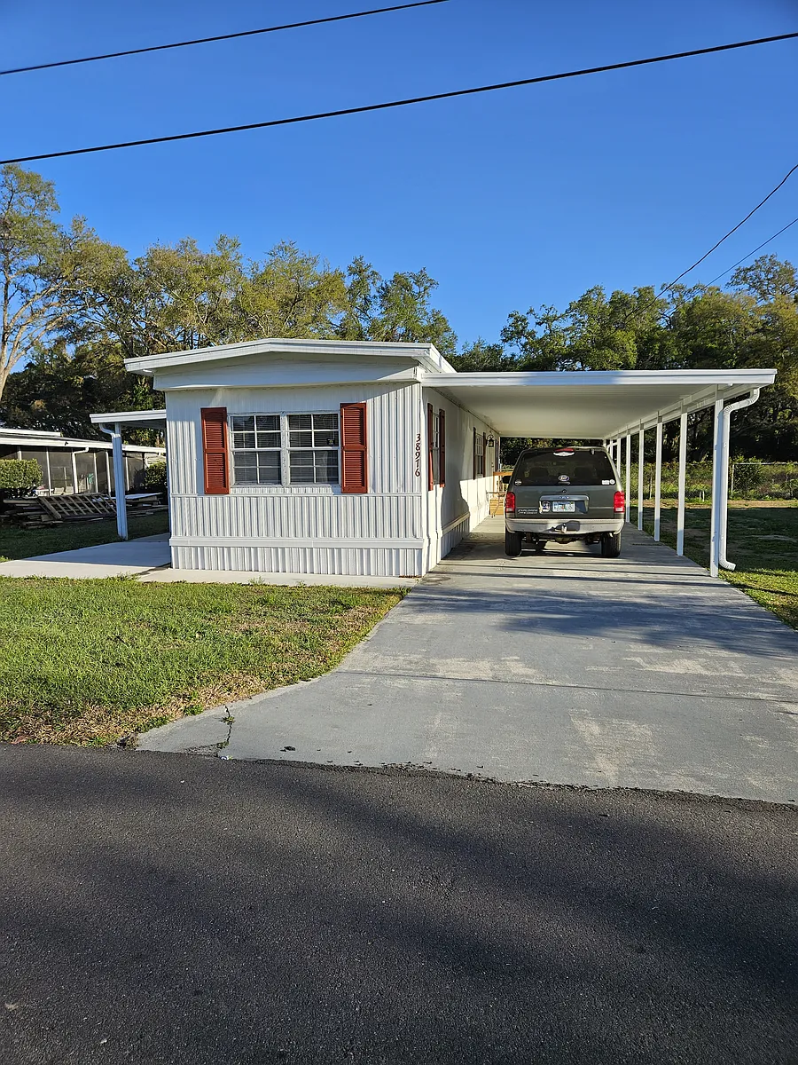 Building Photo - 38976 Stapley Cir