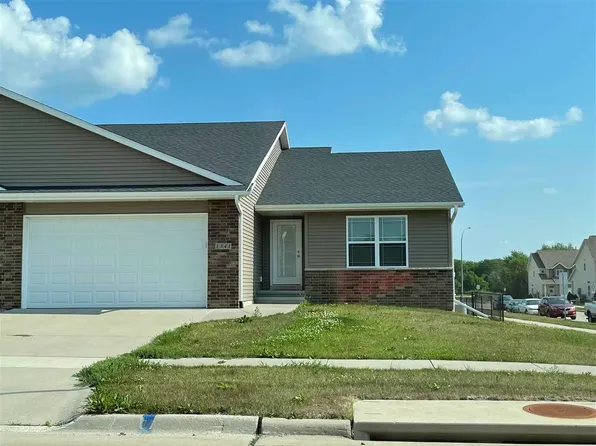1341 Redbud Ave, Tiffin, IA 52340