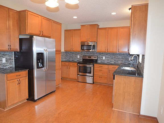 3rd image of 12735 Kiska St NE