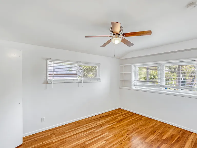 15905 Enadia Way — Photo 22