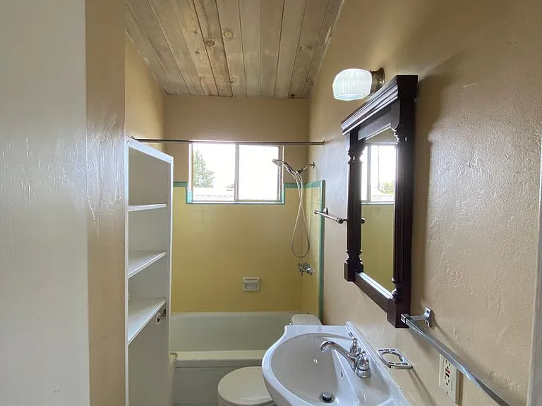 1621 Blake street Berkeley, CA 94703 — Photo 8