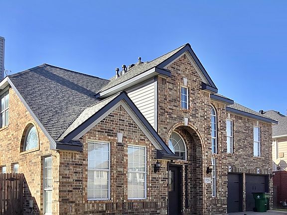 2nd image of 5729 Christy Ln