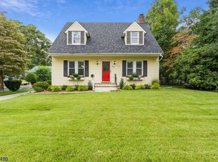 829 Mountain Ave, Bound Brook, NJ 08805