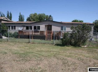 650 Juniper Dr, Mountain View, WY 82939
