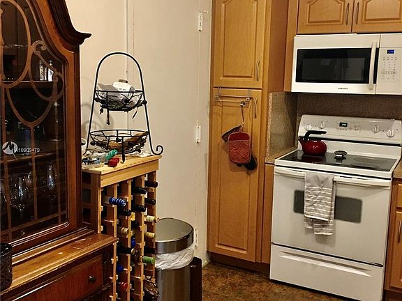 5th image of 1965 S Ocean Dr APT 18C