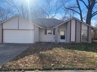 1113 W El Dorado St, Broken Arrow, OK 74011