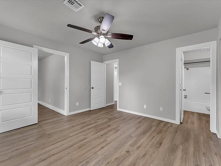 1012 N Turtle Creek Dr — Photo 12