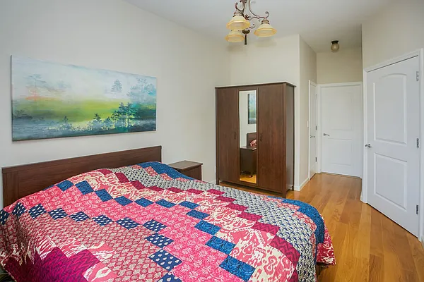 Sold by Remax Edge | media 14