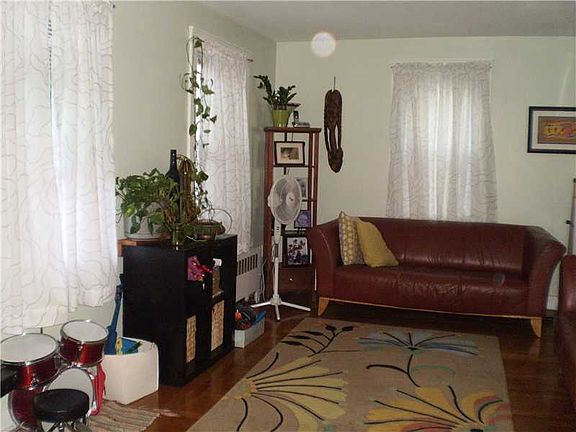 3rd image of 123 Ortoleva Dr