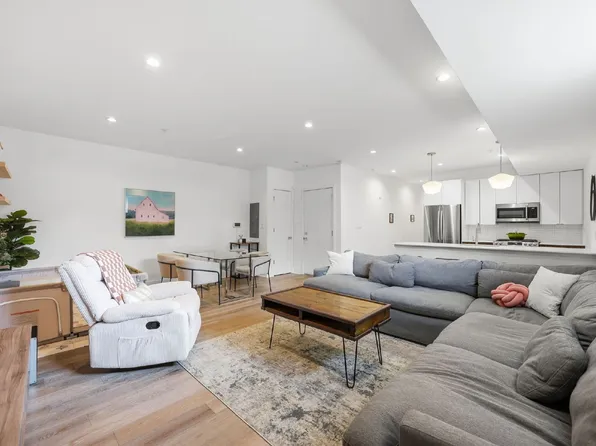 826 Upshur St NW #2, Washington, DC 20011