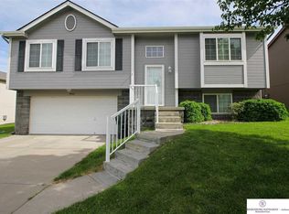 14461 Grand Ave, Omaha, NE 68116