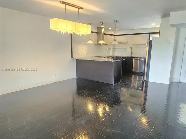 3811 NW 84th Ave APT 2B, Fort Lauderdale, FL 33351