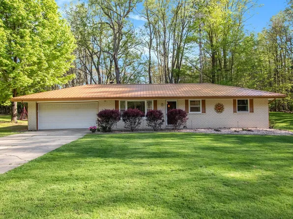 1750 Briar Rd, Niles, MI 49120