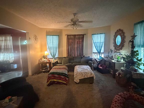 4th image of 914 S Henry Ave