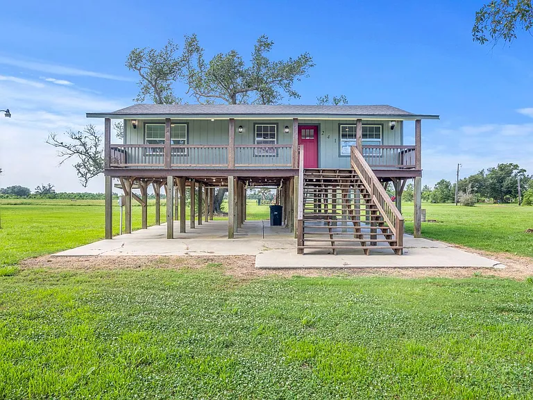 241 Hebert Camp Rd — Photo 17