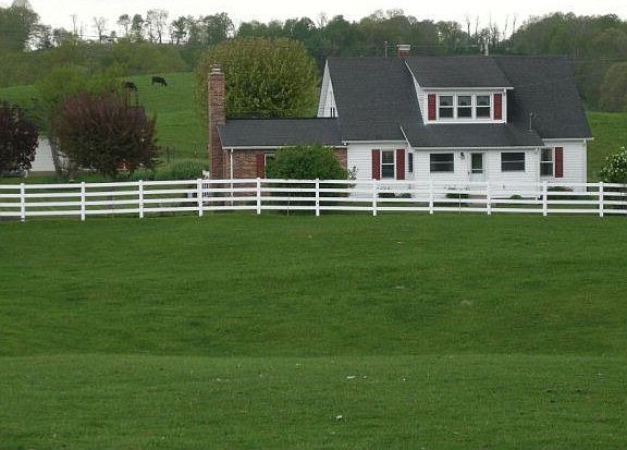 2nd image of 191 Layne Plantation Dr