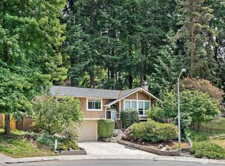 17117 NE 84th St, Redmond, WA 98052