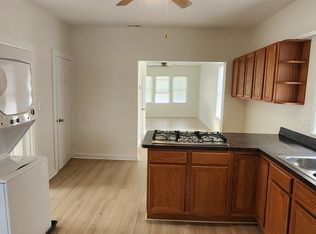 2525 W Lyndale St #2F, Chicago, IL 60647