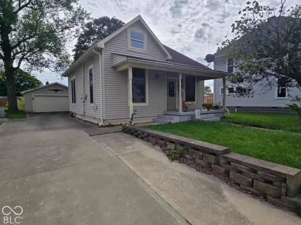2009 Plum St, New Castle, IN 47362