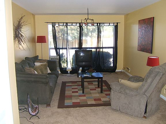 5th image of 1154 E Glorieta Dr