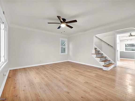 4th image of 20801 Morris Ave