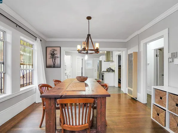 5042 Bancroft Ave, Oakland, CA 94601