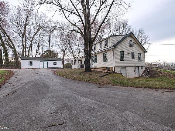 4th image of 5680 Bryantown Rd