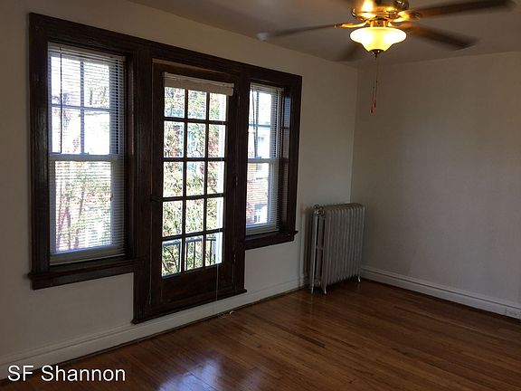 2nd image of 4135 Magnolia Ave APT 6