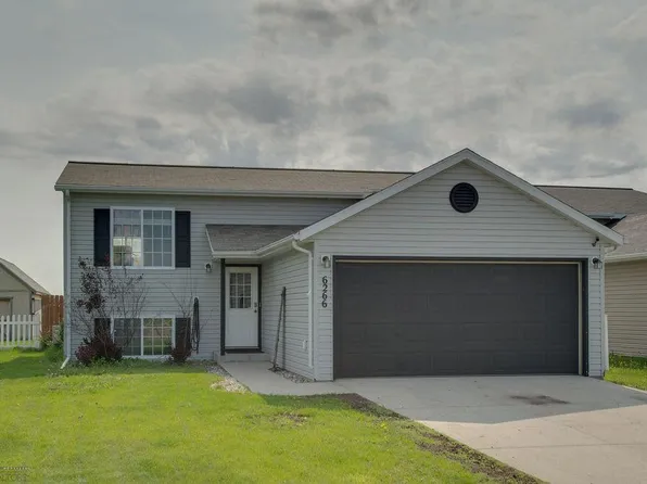 6266 23rd St S, Fargo, ND 58104