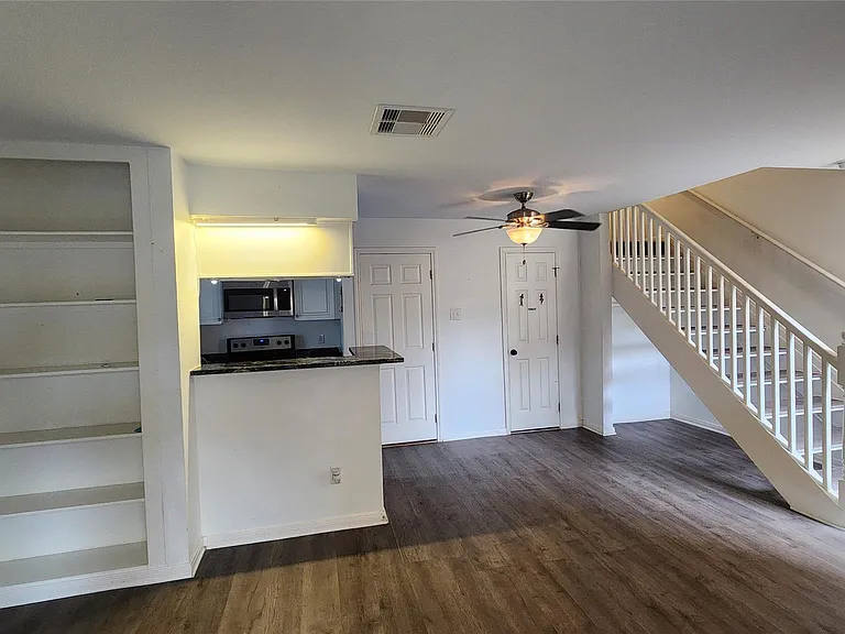 3600 Jeanetta St #804 — Photo 2