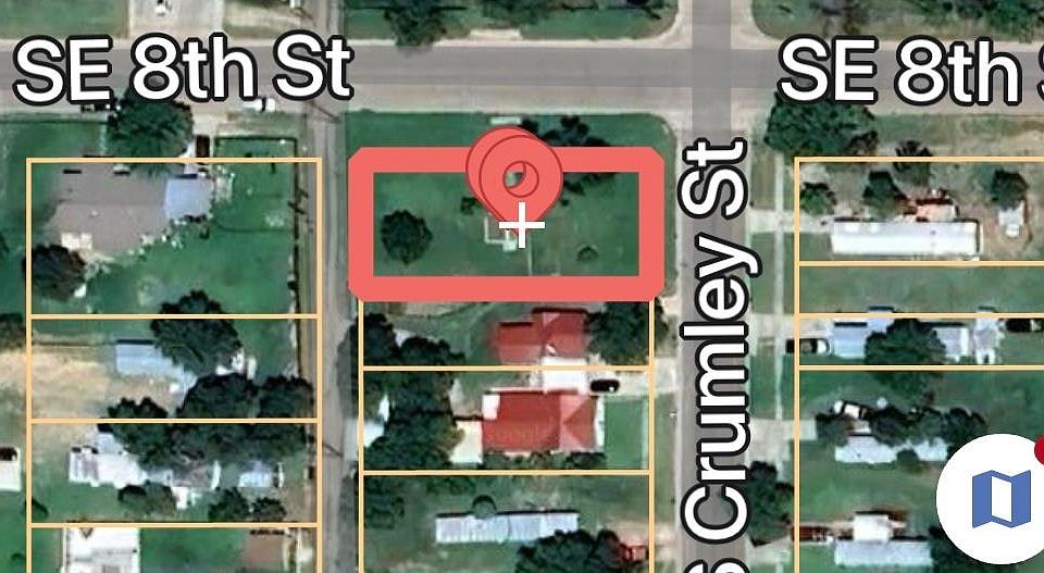 2nd image of 802 S Crumley St