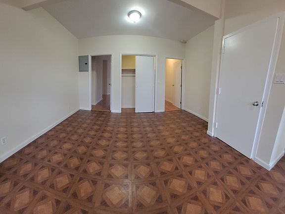 2nd image of 32-26 30th St