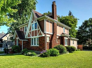 18 Victoria St, Perth, ON K7H 2H6