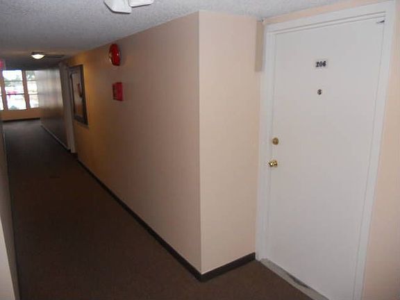 5th image of 750 NW 43rd Ave APT 206