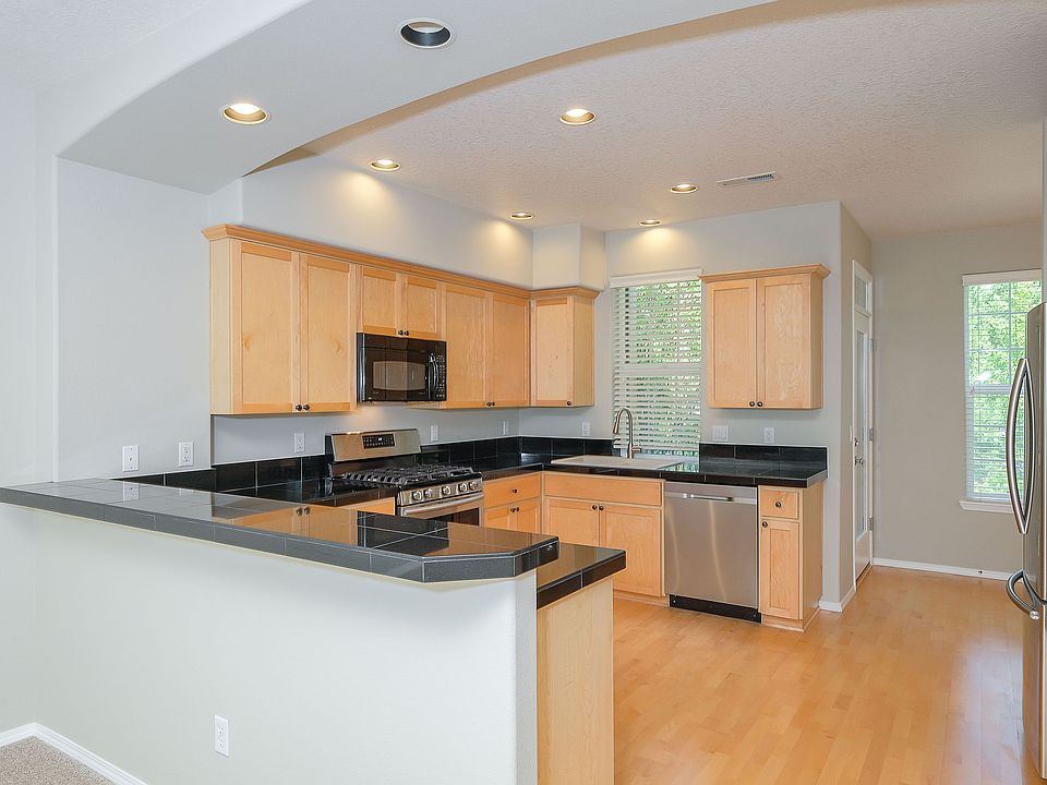 1st image of 5809 NE Orenco Gardens Dr #0