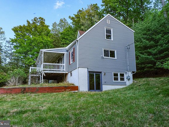 4th image of 1416 Old Oak Ln